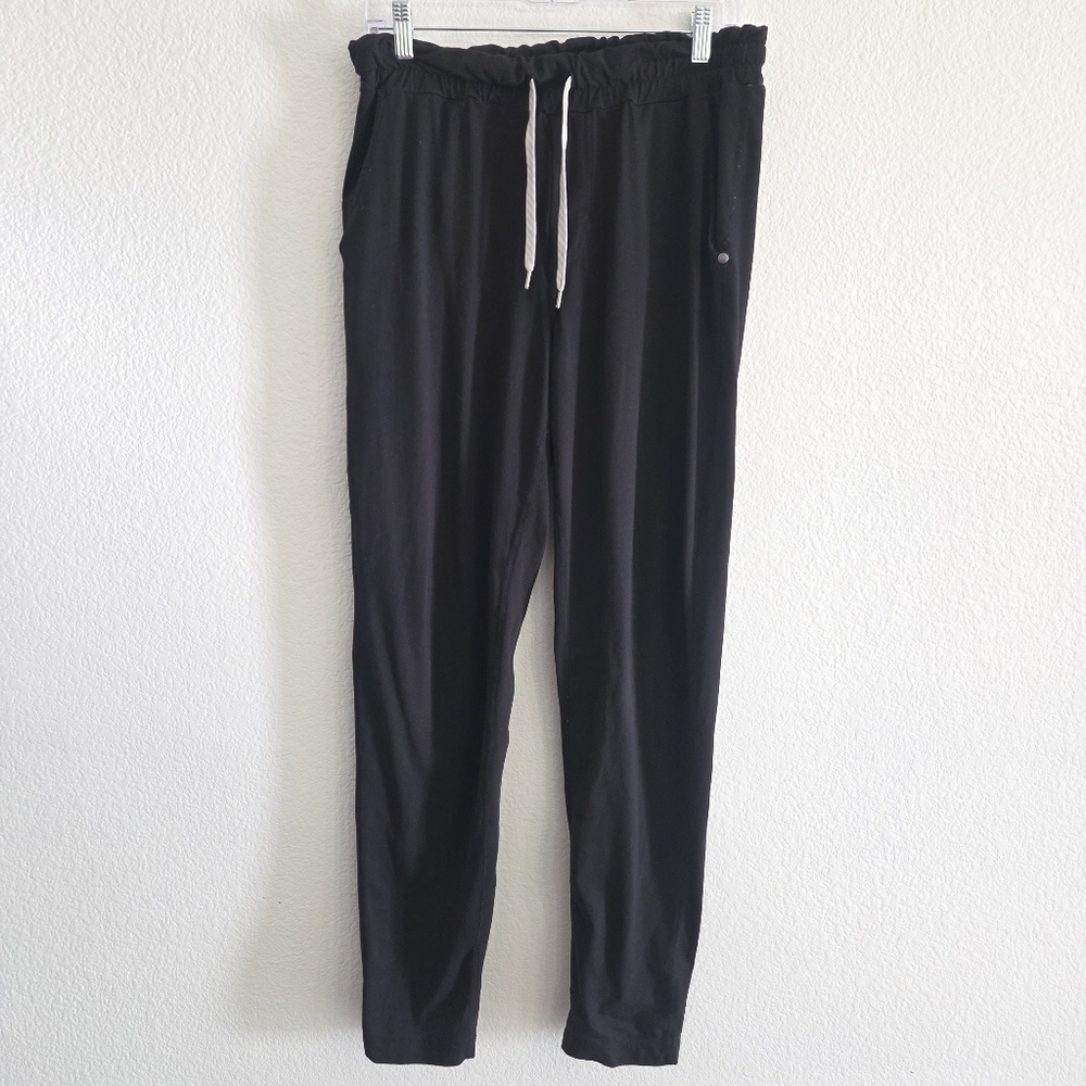 Vuori Ponto Performance Pants Mens Medium 30" Inseam Black DreamKnit Soft